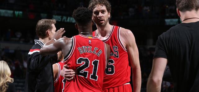 与此同时 与此同时