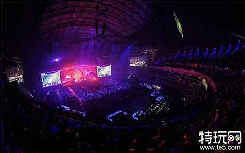 坚持不懈 坚持不懈